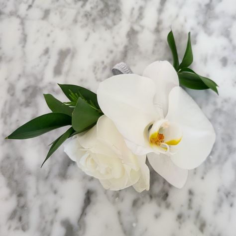 White Orchid Corsage, White Corsages, Orchid Wrist Corsage, Orchid Corsage, Mother Of Bride Corsage, Orchid Corsages, White Corsage, Rose Corsage, White Ranunculus