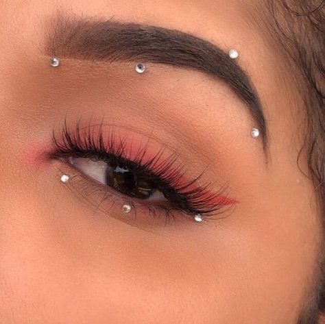 Teknik Makeup, Rhinestone Makeup, Rave Makeup, Swag Makeup, Eye Makeup Pictures, Smink Inspiration, Eye Makeup Designs, Dope Makeup, Makijaż Smokey Eye