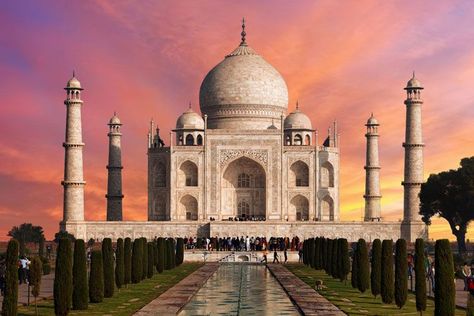 Taj Mahal - Most Famous Buildings in the World: Cool Architecture, Interesting Designs, and Popular Historical Structures Around The World #home #homedecor #homedecorideas #homedesign #homeideas #interiordesign #designideas #buildings #famousbuilding #architecture #travel Cool Architecture, About World, Famous Buildings, Famous Architects, Building Designs, Sistine Chapel, Westminster Abbey, Be Cool, World Trade