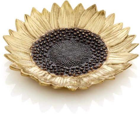 Michael Aram Vincent Catch-All #Dish Sunflower Pottery, Sunflower Themed Kitchen, Bright Kitchen Decor, Decor Above Cabinets, Beginner Pottery, Small Kitchen Decor, Michael Aram, Garden Pottery, Clay Wall