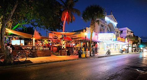 Key West Duval Street, Key West Bars, Key West Beaches, Travel Key West, Best Travel Destinations, Key West Florida, Beach Living, The Grove, Florida Travel