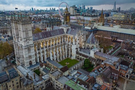 Boarding | Westminster School Westminster School, School Counsellor, Boarding House, Sport Hall, Life Board, School Community, Music Centers, Extra Curricular, Roof Terrace