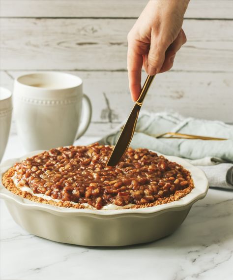 No Bake Pecan Pie Cheesecake No Bake Pecan Pie Cheesecake, No Bake Pecan Pie, Pecan Cheesecake Recipes, Pecan Pie Cheesecake Recipe, Pecan Pie Cheesecake, Pecan Cheesecake, Pie Cheesecake, Baked Dessert Recipes, Cheesecake Recipe