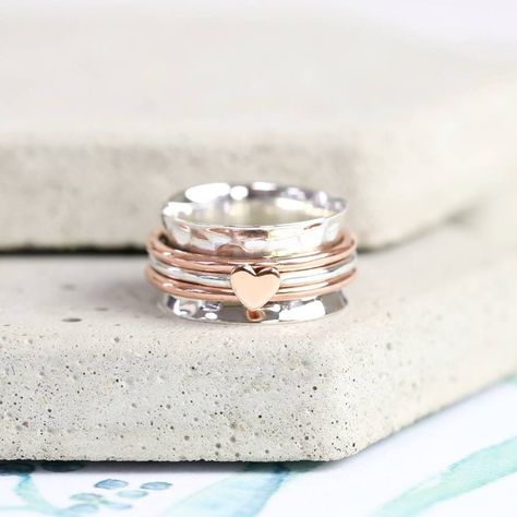 Are you interested in our spinning rings? With our Sterling Silver and Rose Gold Heart Ring you need look no further. Rose Gold Heart Ring, Spinning Ring, Gold Heart Ring, Gold And Silver Jewelry, Black Gold Jewelry, Spinning Rings, Antique Engagement Ring, Rose Gold And Silver, Zierlicher Ring