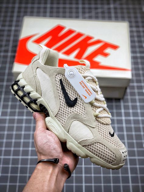 Sneakers Wishlist, Latest Nike Shoes, Nike Air Zoom Spiridon, Trendy Shoes Sneakers, All Nike Shoes, Nike Tennis, Old Shoes, Hype Shoes, Aesthetic Shoes