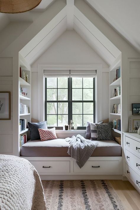 Window Beds Built In, Bay Window Headboard, Built In Headboard Wall With Window, Window Bed With Bookshelves, Window Seat Bedroom Master Suite, Window Seating Bedroom Master Suite, Window Bed Nook, Window Bedroom Ideas, Window Flanked Bed