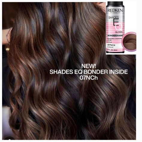 ~Redken Shades Eq Hair Gloss Bonder Inside Gloss (Toner) Color: 07nch Fondue Type: Demi-Permanent Standard Size: 2 Fl.Oz New ~Authentic ~About Redken Shades Eq Isn’t Your Run-Of-The-Mill Hair Gloss. In Fact, It’s The Haircolor That Thinks It’s A Conditioner And Delivers Fast, Professional Color Results. After A Gloss Service, You'll Leave The Salon With Healthier Looking And Feeling Hair With Beautiful Shine. The Formula Is Infused With Amino Acids That Help To Condition The Hair And Leave It Lo Shades Eq Fall Formulas, Caramel Shades Eq Formula, Redken Shades Eq Formulas Brown, Shades Eq Toner Formulas, Brown Hair Color Chart, Hair Formulas, Hair Formula, Redken Hair Color, Color Formulas