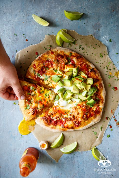 Huevos Rancheros Pizza with Turkey Chorizo Breakfast Pita Recipes, Turkey Chorizo, Breakfast Pita, Breakfast Pizzas, Pita Recipe, Pita Recipes, Breakfast Pizza Recipe, Pizza Shapes, Make Breakfast