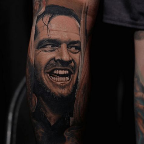 Jack Torrance, The Shining; Tattoo by Nikko Hurtado #Inked #JackTorrance #theshining #nikkohurtado #ink #tattoo The Shining Tattoo, Stephen King Tattoos, Inked Magazine Tattoos, Nikko Hurtado, Jack Torrance, Horror Movie Tattoos, Inner Bicep Tattoo, Movie Tattoos, King Tattoos