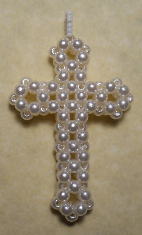 Beaded Crosses, Beaded Christmas Decorations, Jewerly Beads, Beaded Christmas Ornaments, Handmade Jewelry Tutorials, Beaded Cross, Beaded Crafts, Beaded Animals, Beading Projects