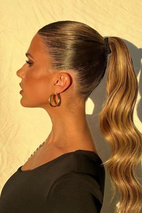 This slick back hairstyle is simple to create, so you’ll regret not giving it a try. Additionally, it exudes a stylish and sophisticated look that is suitable for any occasion, whether it be during the day or at night.//photocredit:@hairbyruslan Slick Back Looks, Slick Back Hairstyles, Slick Back Hairstyle, Back Hairstyle, Luxy Hair Extensions, Prom Hairstyle, Luxy Hair, Cool Look, Slick Back