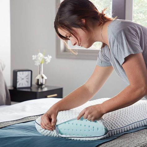 Amazon.com: WEEKENDER Ventilated Gel Memory Foam Pillow - Washable Cover - Standard Size: Home & Kitchen Gel Pillow, Side Sleeper Pillow, Shoulder Support, Stomach Sleeper, Foam Pillow, Memory Foam Pillow, Loft Design, Best Pillow, Body Heat