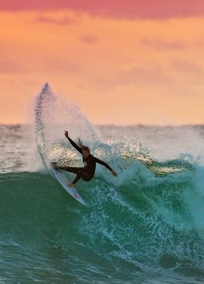 Surfing Aesthetic, Surf Aesthetic, Surf Vibes, Surfing Pictures, Summer Surf, Surfing Photography, Ocean Vibes, Surf Life, Kitesurfing