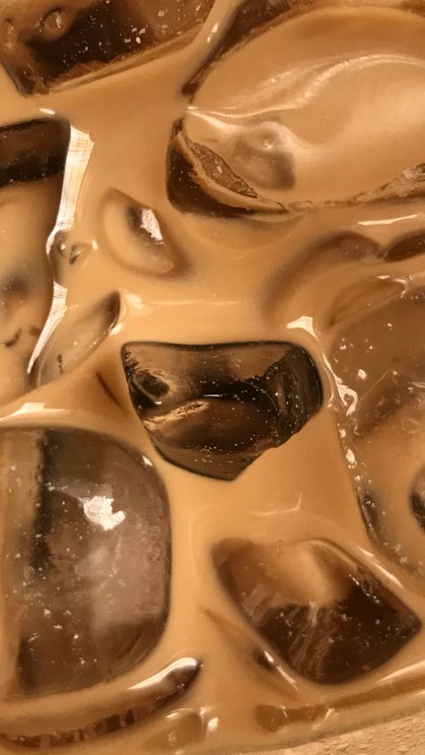 Ice Coffee Aesthetic Wallpaper, Board Widget, Iced Coffee Aesthetic, Iced Americano, Creamy Coffee, Coffee Wallpaper, Cream Aesthetic, Instagram Ideas Post, Aesthetic Coquette