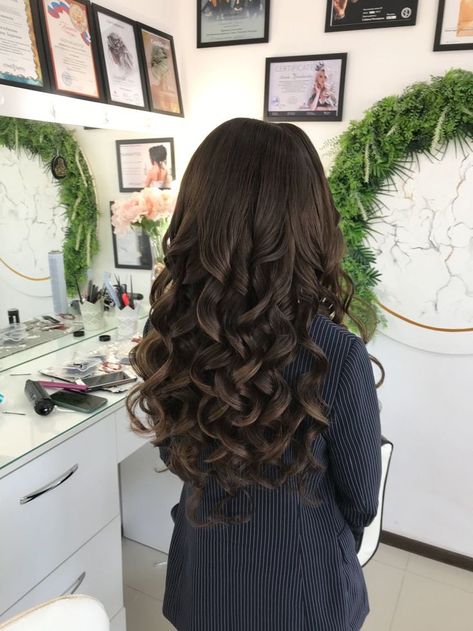 Hair Styles Curls Formal, Heated Curls Hairstyles, Blowout Beach Waves, Curled Hair For Formal, Curled Hair For Hoco, Curly Hair On Straight Hair, Loose Blowout, Curled Hair With Layers, Curls On Straight Hair