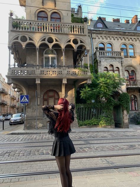 Dark Red And Black Outfit Aesthetic, Red Hair Winter Outfits, Red Hair Black Outfit, Red Girl Aesthetics, Cherry Red Girl Aesthetic, Cherry Girl Aesthetic Outfit, Red Hair Aesthetic Outfit, Cherry Hair Aesthetic, Red Hair Outfits Aesthetic