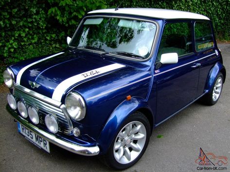 Classic Mini Cooper Sport Edition Photo Old Mini Cooper, Classic Mini Cooper, Mini Cooper Sport, Rover Mini Cooper, Mini Cooper Custom, Mini Cars For Sale, Mini Morris, Mini Cooper Classic, Japanese Sports Cars