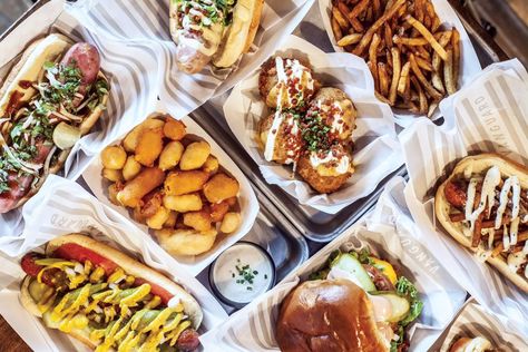 After a long night of partying, sometimes you just need a good meal. Check out these Milwaukee hotspots when it's time to satisfy your fourth-meal craving. Fries Cheese, Pub Grub, Seafood Tower, Late Night Food, Gastro Pubs, America Food, Eat The Rich, Eating At Night, Long Night