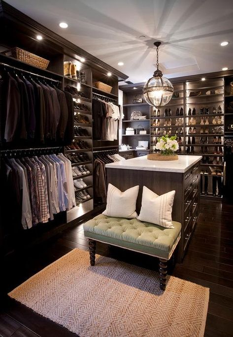 Custom Walk In Closet with Dark Stained Built Ins - Transitional - Closet Master Closet Layout, Closet Small Bedroom, Ideas Closet, Bedroom Closet Storage, Closet Built Ins, Walking Closet, Dream Closet Design, Walk In Closet Design, Closet Design Layout