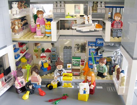 Toy shopping | Flickr - Photo Sharing! Mall Ideas, Lego Winter, Lego Furniture, Lego Building Blocks, Lego Buildings, Lego Christmas, Lego Boards, Lego Games, Awesome Lego