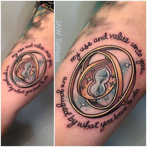 1,059 mentions J’aime, 28 commentaires – Hogwarts Tattoo (@hogwartstattoo) sur Instagram : « #Hermione's #TimeTurner #tattoo by @jawtattoos.  #Hogwarts #HarryPotter #Tattoos #Potter… » Time Turner Tattoo, June Tattoo, Harry Potter Tattoo Sleeve, Hogwarts Tattoo, Tattoo Ideas Female Sleeve, Frank Turner, Hp Tattoo, Potter Tattoo, Jessica White