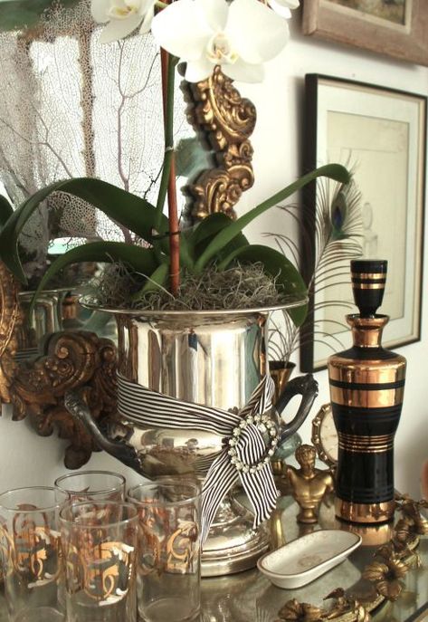 Champagne bucket decorating ideas... Bucket Decorating Ideas, Bucket Decor, The Paris Apartment, Gold Bar Cart, Outside Bars, Champagne Cooler, Champagne Bucket, Wine Bucket, Vintage Champagne