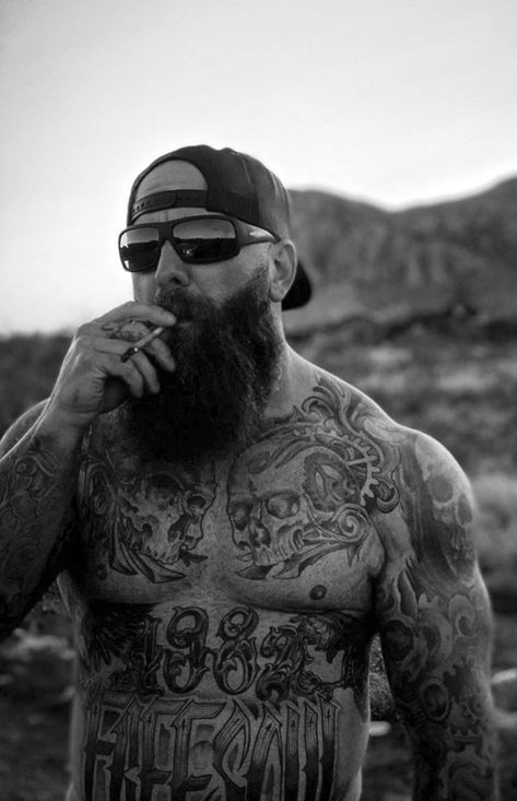 Big Beard Styles, Beard And Tattoos, Big Mustache, Biker Photos, Bald Men With Beards, Mustache Men, Big Beards, Biker Men, Beard Lover