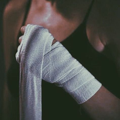 Boxer Aesthetic, Black Widow Aesthetic, Boxe Thai, Boxing Girl, Sports Aesthetic, Character Aesthetic, Muay Thai, Taekwondo, Kickboxing