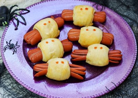 Halloween's Savory Side Is a Total Scream | Allrecipes Halloween Hot Dogs, Halloween Hotdogs, Cute Halloween Food, Scary Halloween Food, Halloween Lunch, Kids Halloween Food, Halloween Party Appetizers, Halloween Foods, Kid Friendly Halloween