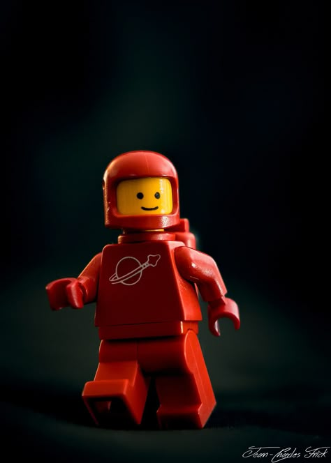 LEGO Minifig Red Space | Jean-Charles Frick | Flickr Red Astronaut, Lego Spaceman, Space Lego, Faraway Tree, Lego Wallpaper, Red Space, Lando Calrissian, Vintage Lego, The Rise Of Skywalker