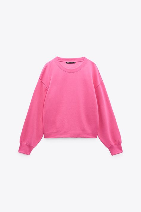 Zara Pink Sweater, Outfit Builder, Basic Clothes, 2024 Wishlist, Clothing Wishlist, Pink Lifestyle, Preppy Clothes, Zara Shirt, Pink Crewneck