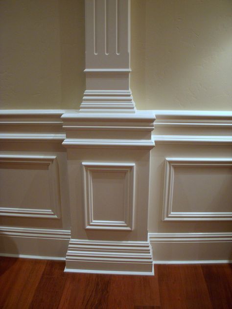 Wall Designing, Small House Remodel, Molding Wall, Victorian Interior Design, Wall Moulding, Wood Wall Design, Cornice Design, Front Wall Design, House Outer Design