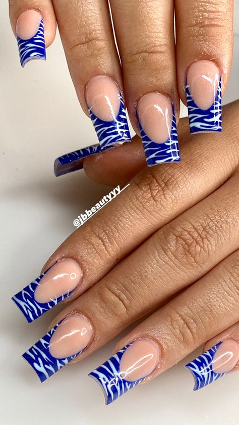 French Tip Nails Zebra Print, French Tip Zebra Nails, Blue Animal Print Nails, Blue Zebra Nails, Blue Zebra Print Nails, Zebra Tips Nails, Blue Tiger Nails Designs, Long French Tip Nails, Zebra Nail Designs