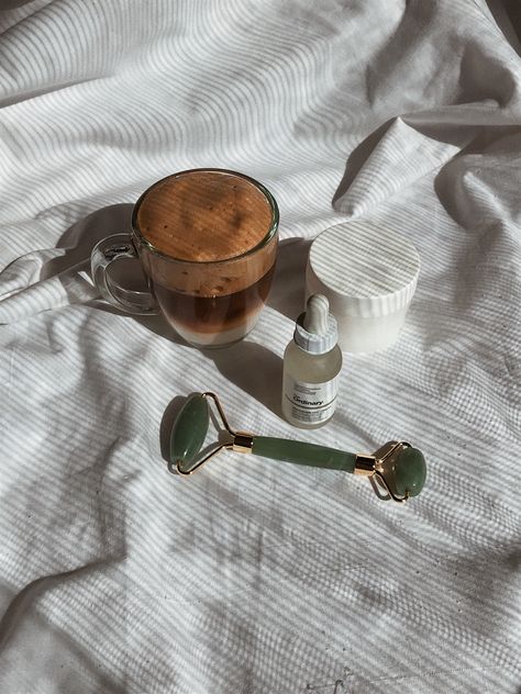 Skincare Flatlay, Ugc Photos, Skincare Vibes, Product Flatlay, Ugc Examples, Weekend Routine, Caffeine Eye Cream, Skincare Aesthetic, Face Roller