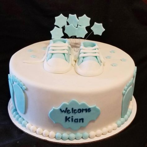 Welcome Cake For Baby Boy, Welcome Baby Boy Cake Ideas, Baby Boy Welcome Cake, Welcome Baby Boy Cake, Welcome Baby Boy, Welcome Home Baby, Boy Cake, Baby Boy Cakes, Dessert Cake Recipes