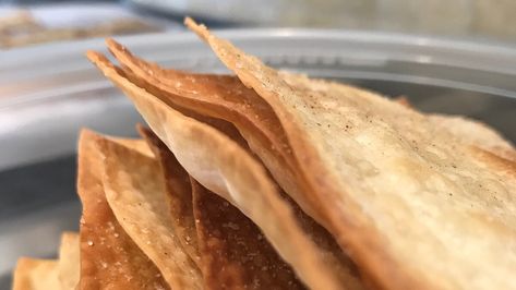 Baked Wontons, Cinnamon Sugar Recipes, Wonton Wrapper Recipes, Cinnamon Sugar Tortillas, Cinnamon Twists, Croissant Recipe, Macaron Cookies, Spiced Pecans, Swirled Bread