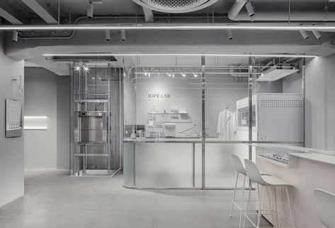 Futuristic Lab, Lab Interior, Space Lab, Med Lab, Laboratory Design, Coffee Lab, Cafe Concept, Counter Design, Clinic Design