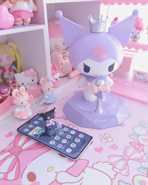 Bocina Bluetooth de kuromi Kuromi Speaker, Kuromi Things, Aesthetic Items, Purple Things, Sound Boxes, Kawaii Stuff, Pink Vibes, Aesthetically Pleasing, I Love It