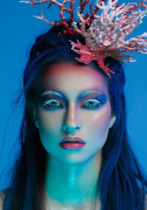 Underwater Headpiece, Coral Reef Headpiece, Coral Reef Makeup, Ocean Makeup Looks, Coral Headpiece, Underwater Makeup, Underwater Costume, Ocean Makeup, Mermaid Inspiration