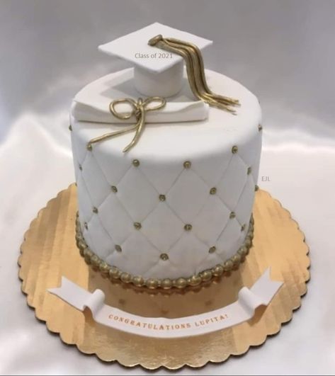 Graduation Cake. Happy Graduation, Graduation Cake, Graduation Cakes, Pastel, Cake