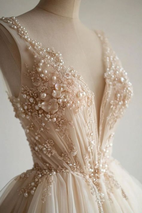 Wedding Dress With Gold Accents, Gold Wedding Dresses, Fairytale Wedding Dress, Pretty Wedding Dresses, Dream Wedding Ideas Dresses, Fantasy Dress, Wedding Dress Inspiration, Fairytale Wedding, Dream Wedding Dresses