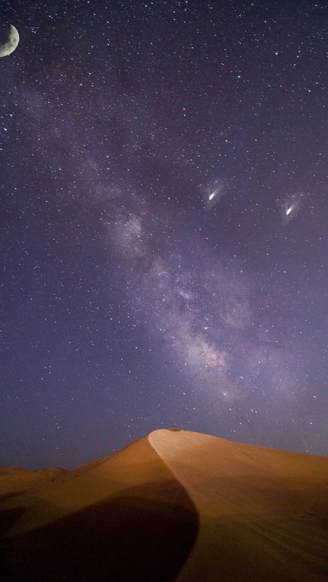 Night In The Desert, Desert At Night Aesthetic, Desert Night Sky, Desert Stars, Desert At Night, Milky Way Photos, Sand Pictures, Desert Sahara, Desert Night