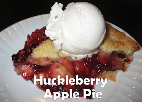 Apple Huckleberry Pie, Huckleberry Apple Pie, Huckleberry Recipes, Cookies With Sprinkles, Key Lime Desserts, Huckleberry Pie, Baked Desserts, Lime Desserts, Pink Cookies