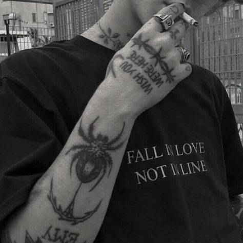 Grunge Tattoo, Boy Tattoos, Aesthetic Tattoo, Dream Tattoos, Dope Tattoos, Piercing Tattoo, Pretty Tattoos, Grunge Aesthetic, Tattoos And Piercings