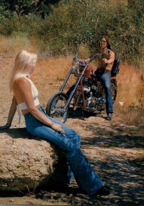 Hard to remember if it was all that real, but I still miss the 70's.  The BEST of times! Americana Aesthetic, Biker Aesthetic, Biker Life, Miss America, I'm With The Band, Vintage Americana, Motley Crue, Easy Rider, California Dreamin'