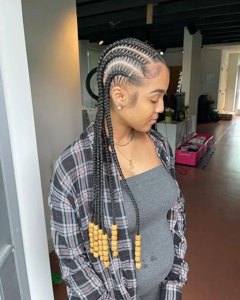 28 Attachment Hairstyles that’ll Always Enhance Your Beauty – Svelte Magazine Long Cornrows With Beads, 6 Stitch Braids, All Back Hairstyle, Cornrows With Beads, Feed In Braids Hairstyles, Hairstyles For Girls, Braided Cornrow Hairstyles, Stitch Braids, Feed In Braid