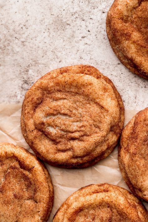 Snickerdoodle Cookies Easy, Silicone Baking Sheet, Snickerdoodle Cookies, Buttery Cookies, Food Test, Chewy Cookie, Snickerdoodles, Brown Butter, Chip Cookies