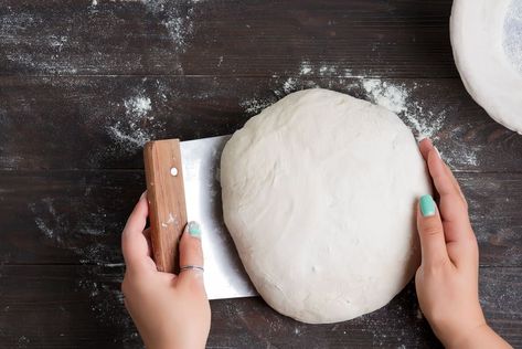 Bowl Scraper, Stainless Steel Bench, Dough Scraper, Reference Pics, Silicone Bowl, Sauce Tomate, Rachael Ray, Dough, Pastry