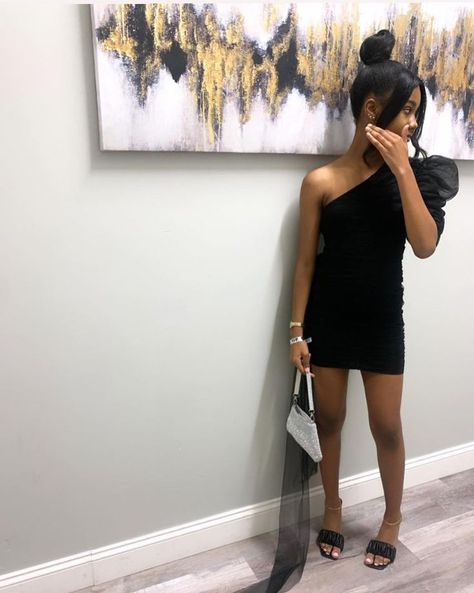 Black Homecoming Dress Short, Black Short Prom Dress, Long Sleeve Hoco Dress, 8th Grade Prom Dresses, Dress Short Party, Homecoming Dresses Short Black, 16th Birthday Outfit, 8th Grade Formal Dresses, Black Prom Dress Short