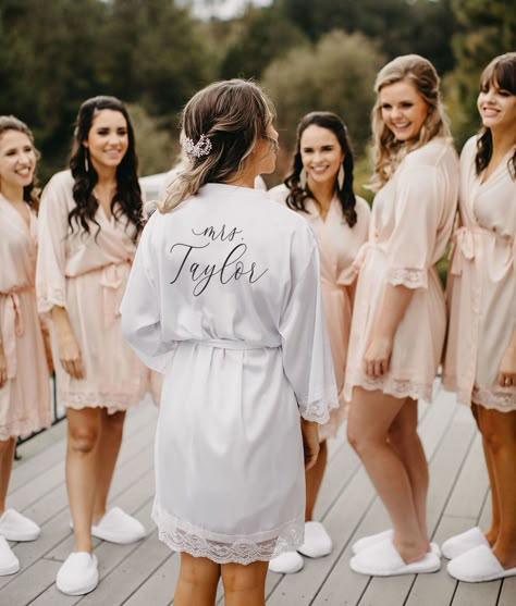 bridesmaids getting ready robes from Wedding Favorites Bachelorette Robes, Bridesmaid Get Ready Outfit, Bridesmaid Outfits, Satin Bridal Robe, Bridal Party Getting Ready, Pijamas Women, Champagne Bridesmaid, Bridesmaid Getting Ready, Getting Ready Wedding